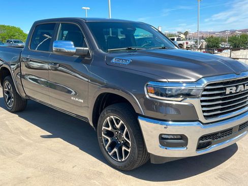 New 2026 RAM 1500 Laramie w/ Trailer Tow Group II AWD/4WD image 7
