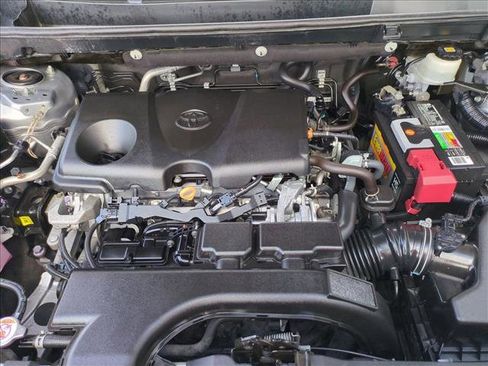 Used 2021 Toyota RAV4 XLE Premium FWD image 23