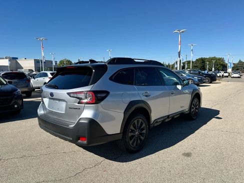 Certified 2025 Subaru Outback Onyx Edition image 13