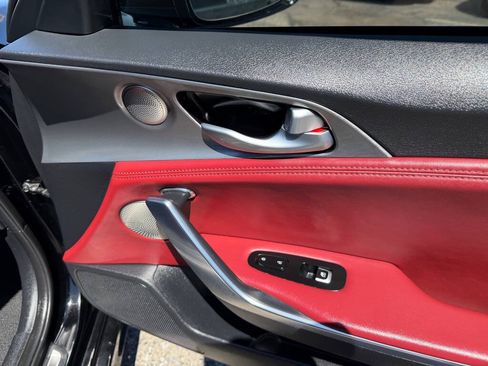 Used 2019 Kia Stinger GT2 AWD/4WD image 53