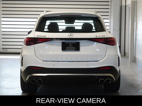 Used 2026 Mercedes-Benz GLC 43 AMG 4MATIC image 5