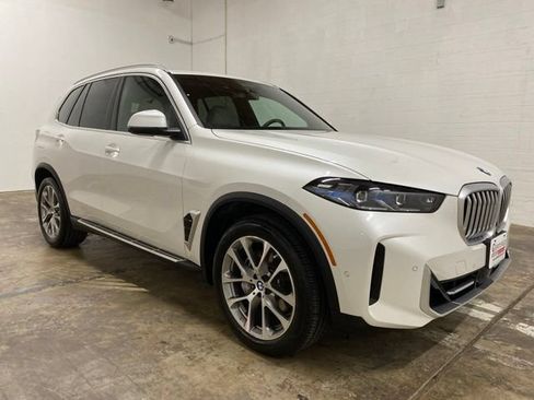 Used 2026 BMW X5 xDrive40i AWD/4WD image 7