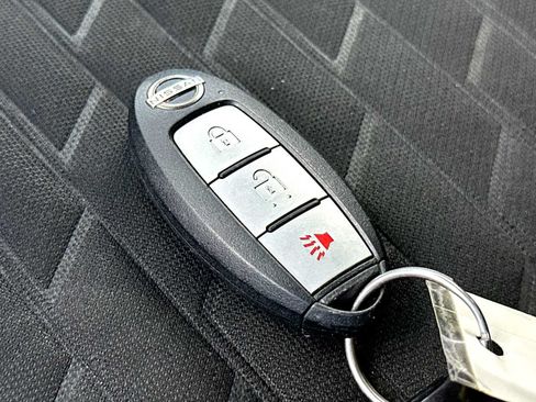 Used 2022 Nissan Kicks S FWD image 29