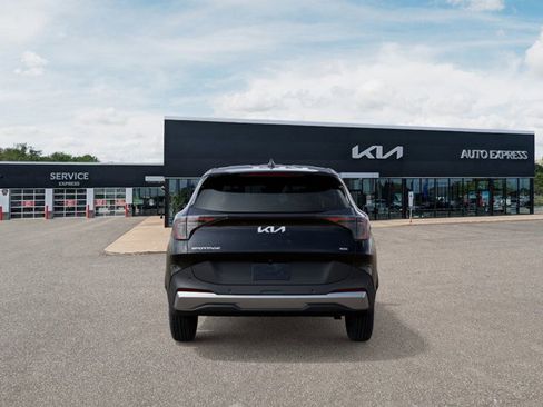 New 2026 Kia Sportage LX image 5