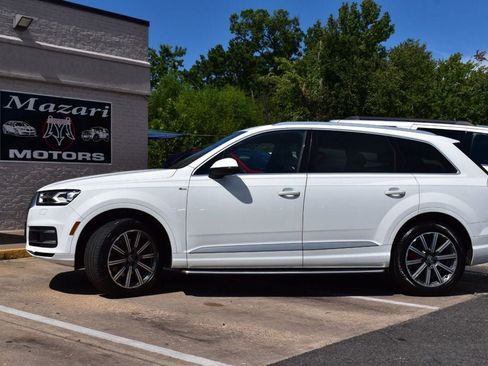 Used 2019 Audi Q7 3.0T Premium w/ Convenience Package AWD/4WD image 3