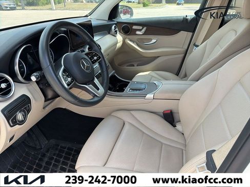 Used 2022 Mercedes-Benz GLC 300 w/ Premium Package Lite image 3