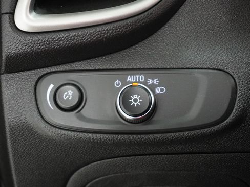 Used 2018 Chevrolet Trax LS w/ LPO, Protection Package image 17