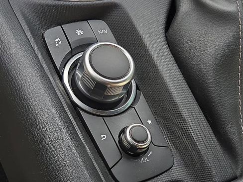 Used 2021 MAZDA MX-5 Miata RF Grand Touring image 23