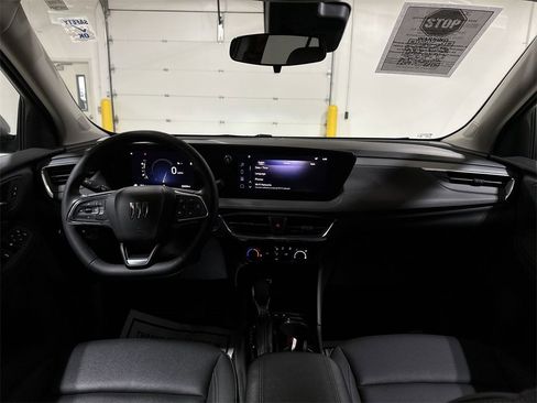 Used 2024 Buick Encore GX Sport Touring image 10