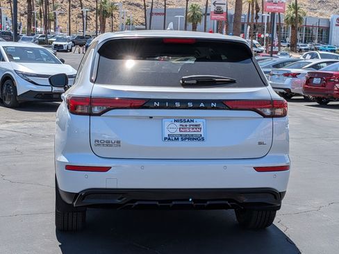 New 2026 Nissan Rogue SL AWD/4WD image 4