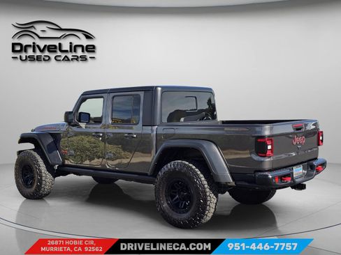 Used 2024 Jeep Gladiator Rubicon w/ Technology Group AWD/4WD image 16