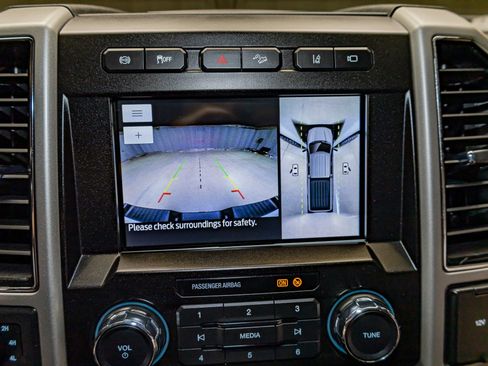 Used 2021 Ford F250 Lariat image 22