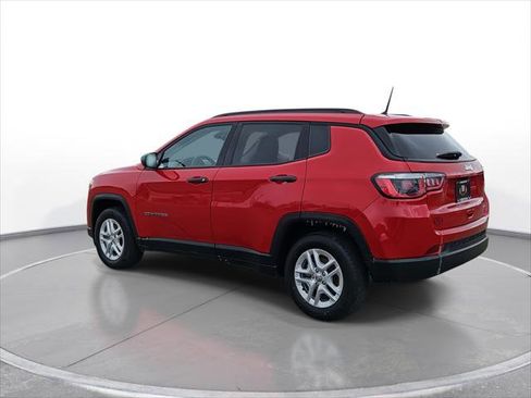 Used 2018 Jeep Compass Sport image 6
