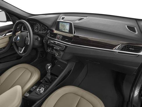 Used 2018 BMW X1 xDrive28i image 11