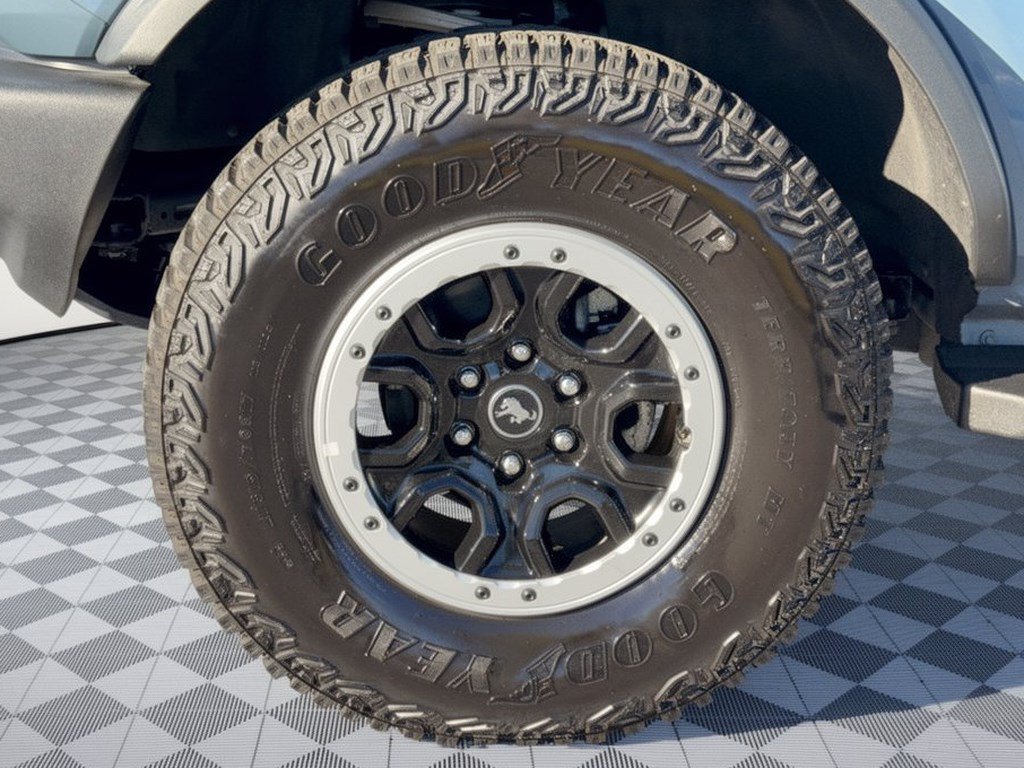 Used 2024 Ford Bronco Outer Banks w/ Sasquatch Package AWD/4WD image 13