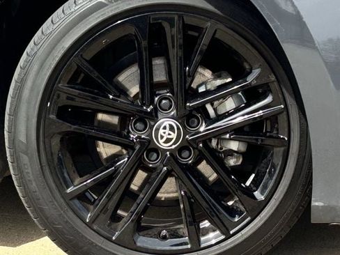 Certified 2025 Toyota Camry SE image 12