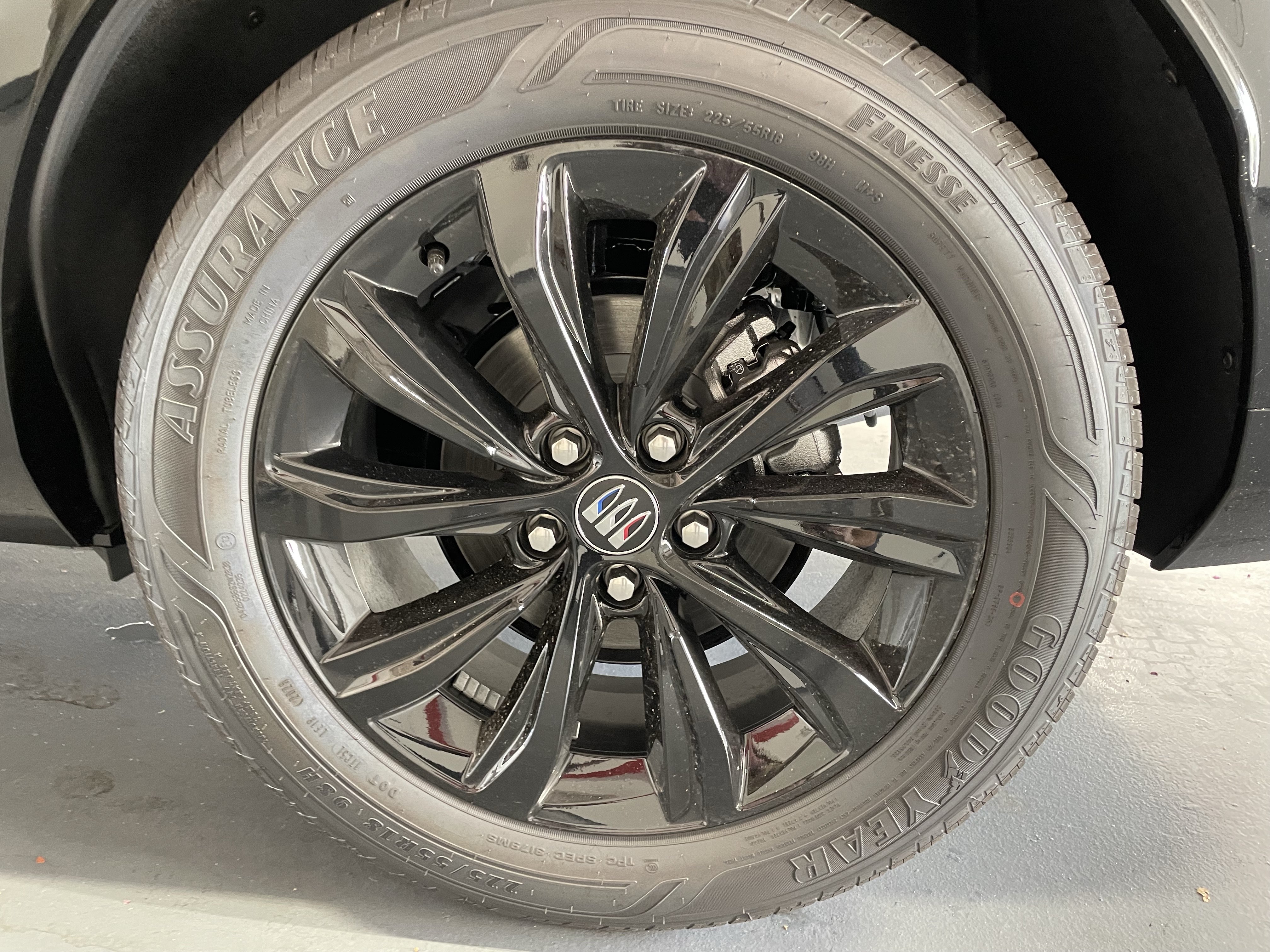 New 2026 Buick Envista Sport Touring w/ Convenience I Package FWD image 7