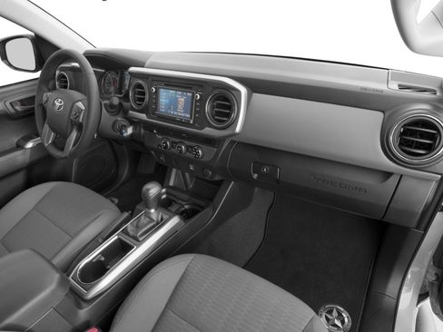 Used 2016 Toyota Tacoma SR5 w/ Towing Package RWD image 10