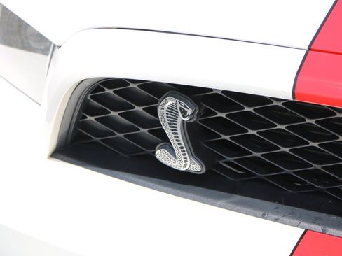 Used 2012 Ford Mustang Shelby GT500 w/ SVT Performance Pkg RWD image 13