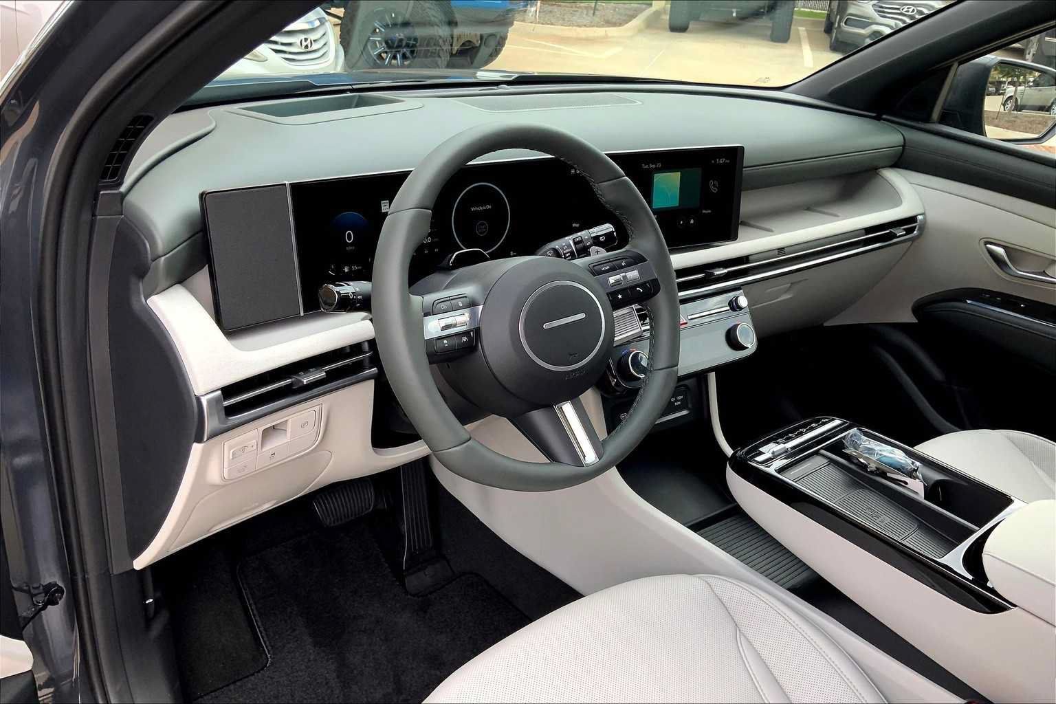 New 2026 Hyundai Tucson Limited AWD/4WD image 9