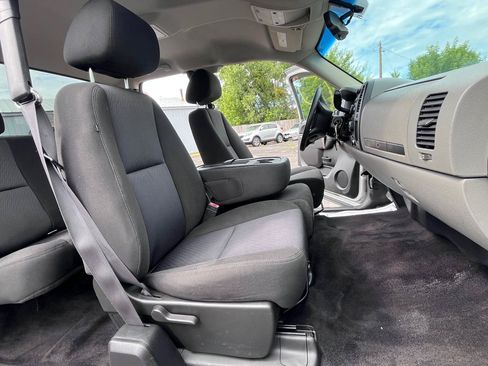 Used 2011 Chevrolet Silverado 1500 LS RWD image 12