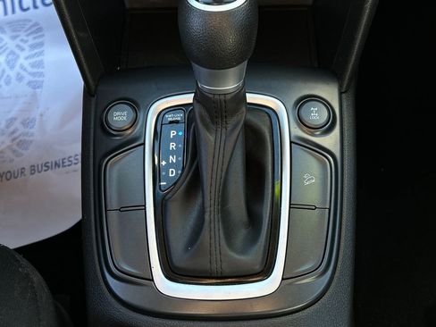 Used 2021 Hyundai Kona SE image 30