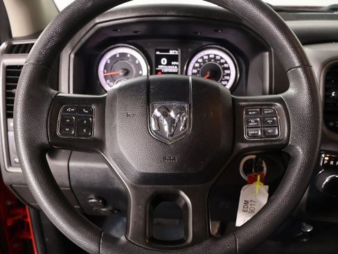 Used 2022 RAM 1500 Tradesman w/ Tradesman SXT Package image 3