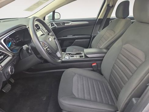 Used 2020 Ford Fusion SE AWD/4WD image 9