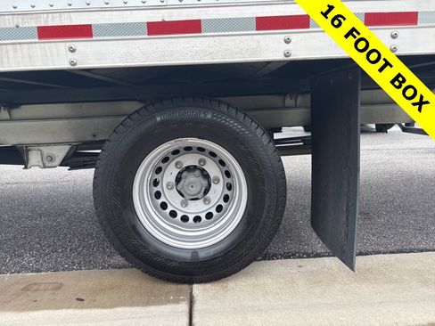 Used 2021 Freightliner Sprinter 3500 image 12