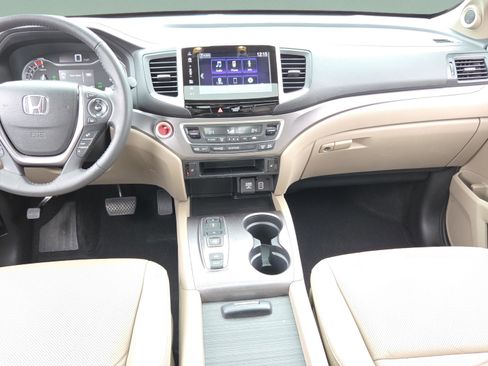 Used 2020 Honda Ridgeline RTL image 16