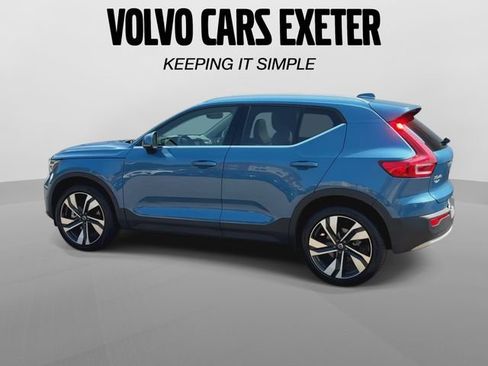 Certified 2024 Volvo XC40 B5 Core AWD/4WD image 8
