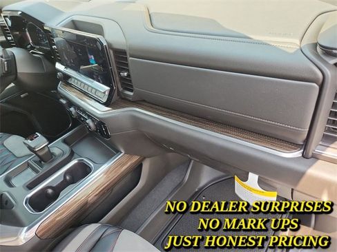 New 2025 Chevrolet Silverado 1500 RST image 28