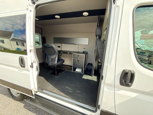 Used 2021 RAM ProMaster 1500 FWD image 25