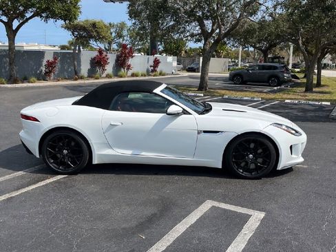 Used 2014 Jaguar F-TYPE S image 7