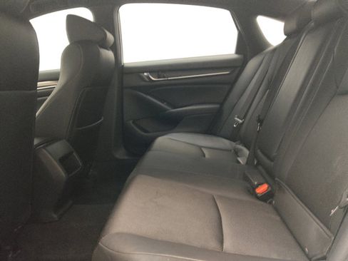 Used 2019 Honda Accord Sport image 18