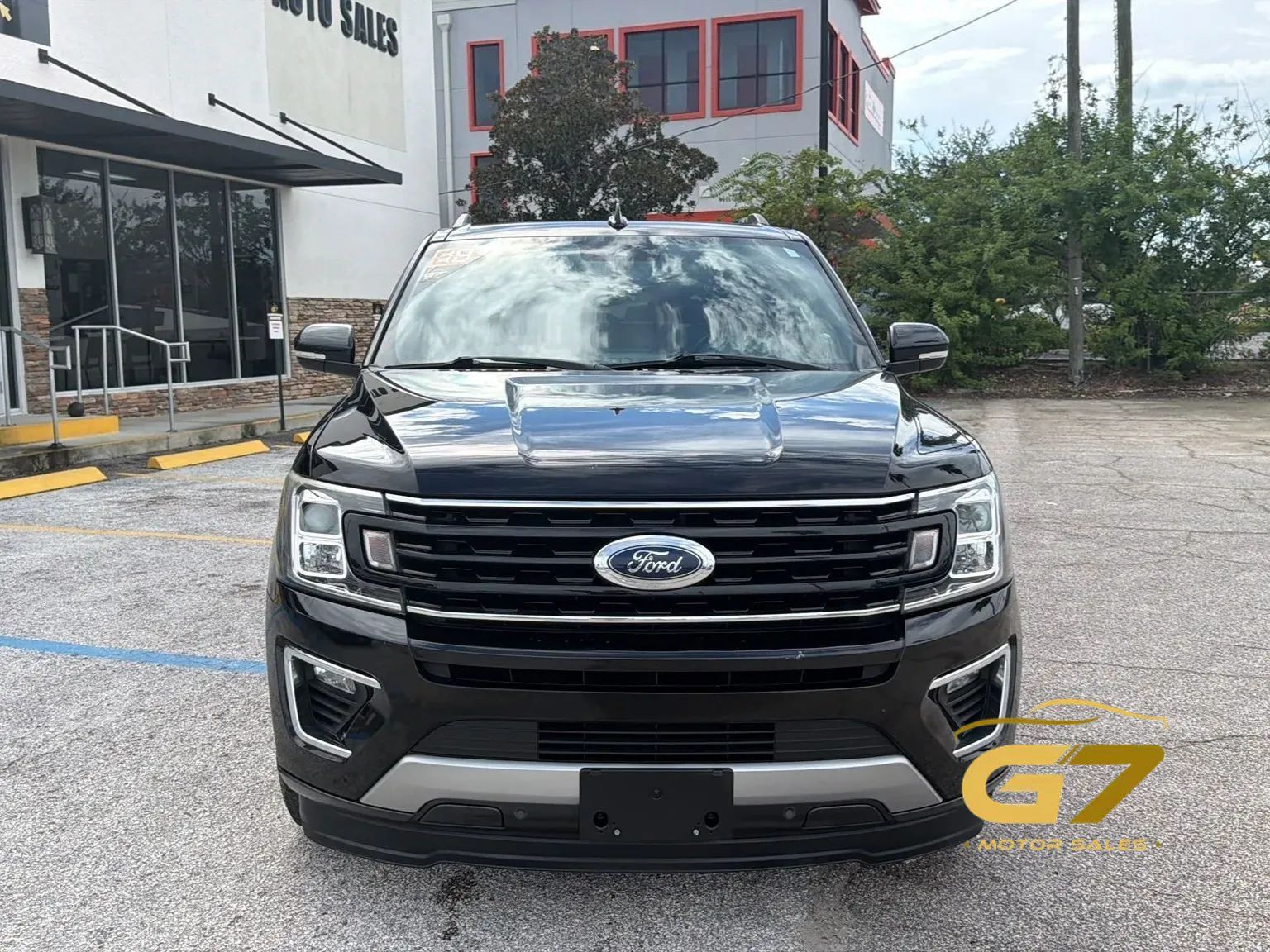 Used 2018 Ford Expedition Limited w/ Equipment Group 301A RWD image 6