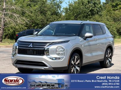 Used 2025 Mitsubishi Outlander SE