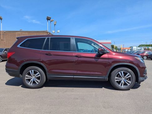 Used 2016 Honda Pilot EX image 3