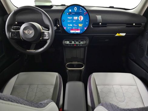 Used 2025 MINI Cooper S FWD image 8