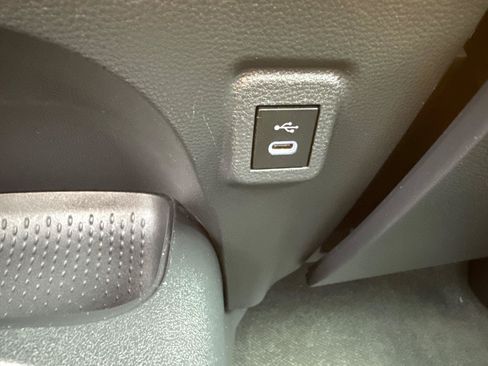 Used 2024 Toyota Corolla LE FWD image 20