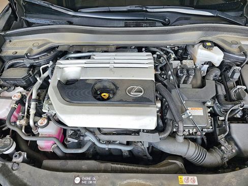 Used 2023 Lexus UX 250h AWD w/ Premium Package image 22