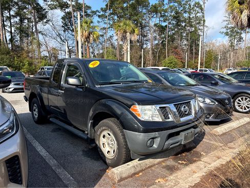 Used 2018 Nissan Frontier S image 20