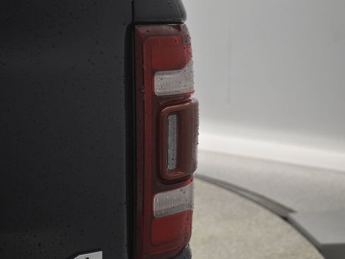 Used 2020 RAM 1500 Big Horn image 19