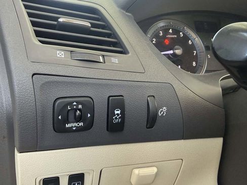 Used 2011 Lexus ES 350 image 22