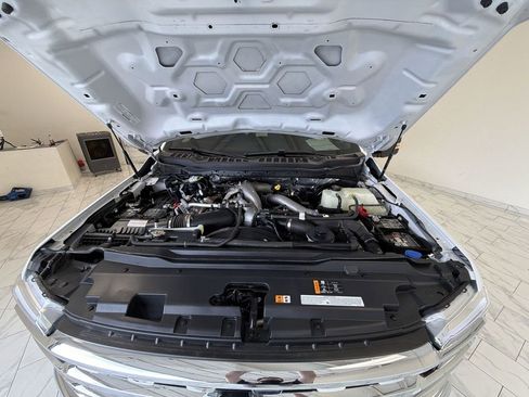 Used 2024 Ford F250 Lariat image 31