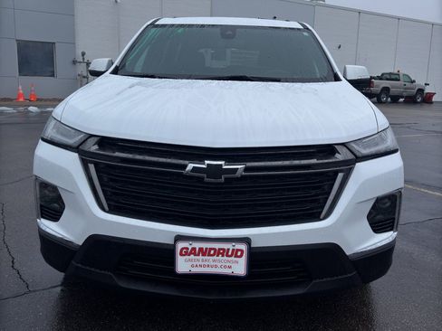 Used 2023 Chevrolet Traverse LT w/ Midnight/Sport Edition image 3