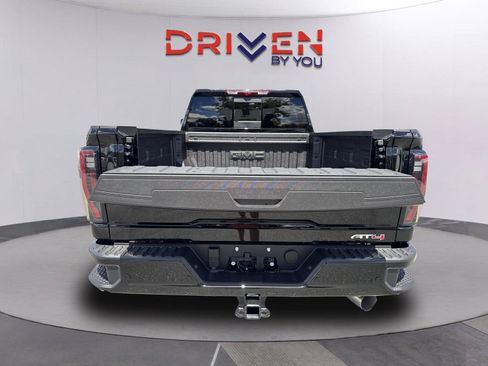 New 2026 GMC Sierra 2500 AT4 w/ AT4 Premium Plus Package AWD/4WD image 35