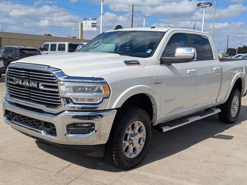 Used 2019 RAM 2500 Laramie image 8