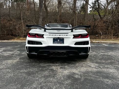 Used 2025 Chevrolet Corvette Z06 w/ Battery Protection Package image 5