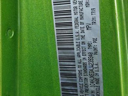 Used 2018 Jeep Wrangler Unlimited Sahara image 15